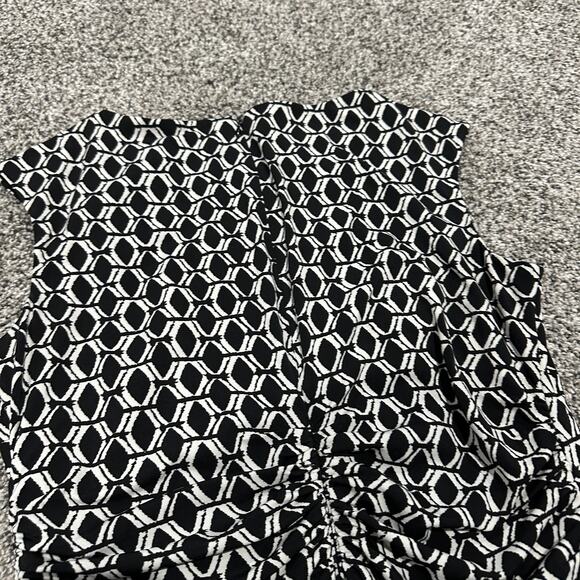 New with tags, WISP, Zipper, Black White Pattern Dress, Size 8 - Picture 6 of 10